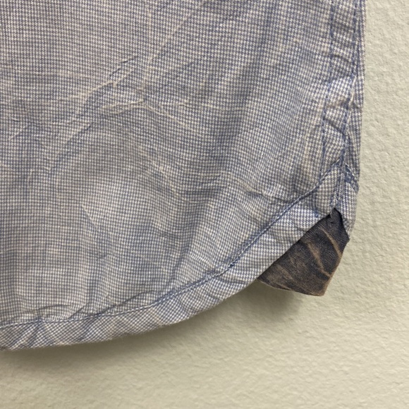 Flyshacker shirt.  Medium.  New with tags. - Picture 5 of 8